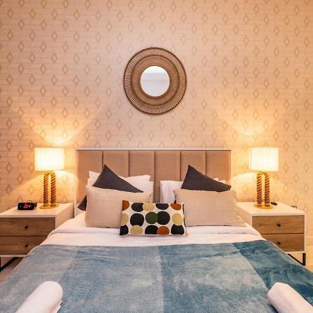 Hometown Apartments - Cosy 1 Bedroom Apartment With Brand New Furniture In Difc Dubai Ngoại thất bức ảnh