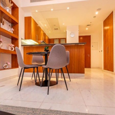 Hometown Apartments - Cosy 1 Bedroom Apartment With Brand New Furniture In Difc Dubai Ngoại thất bức ảnh