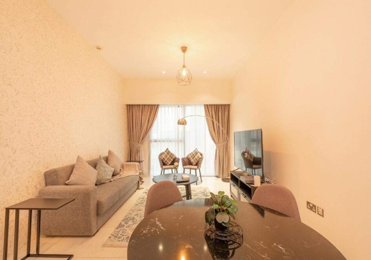 Hometown Apartments - Cosy 1 Bedroom Apartment With Brand New Furniture In Difc Dubai Ngoại thất bức ảnh
